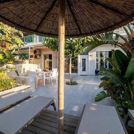 Thomas House - Private Pool - Sleeps 6 Villa Herszonisszosz