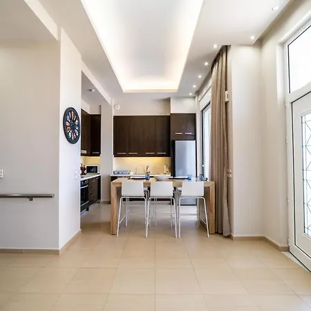 Thomas House - Private Pool - Sleeps 6 Villa Herszonisszosz