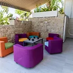 Thomas House - Private Pool - Sleeps 6 Villa *
