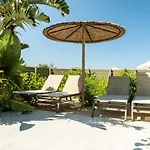 Thomas House - Private Pool - Sleeps 6 Villa