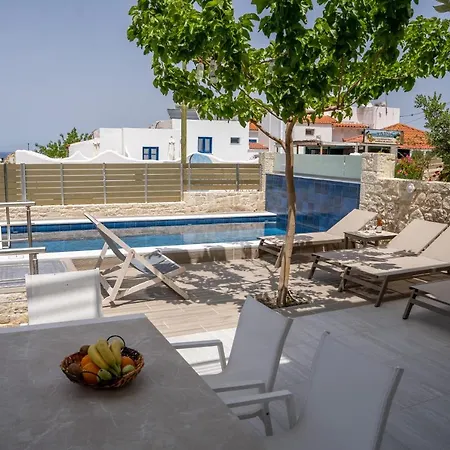 别墅 Thomas House - Private Pool - Sleeps 6 赫索尼索斯