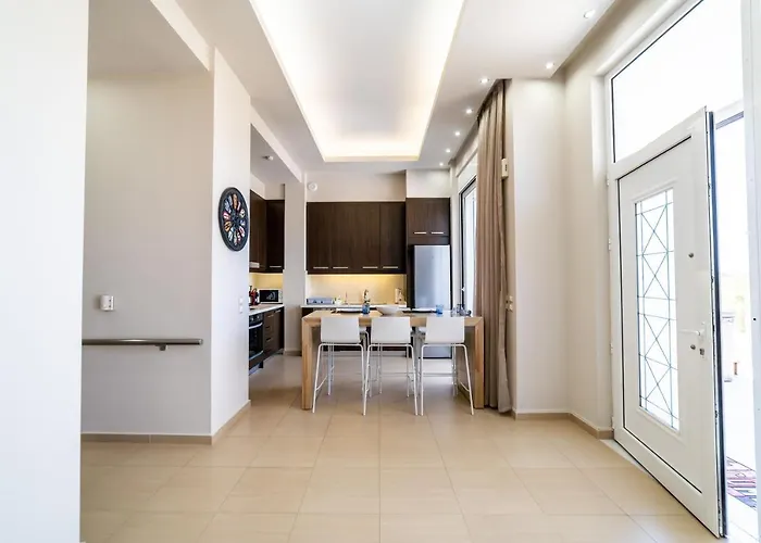 Thomas House - Private Pool - Sleeps 6 Villa Chersonissos