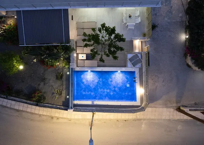 Thomas House - Private Pool - Sleeps 6 别墅