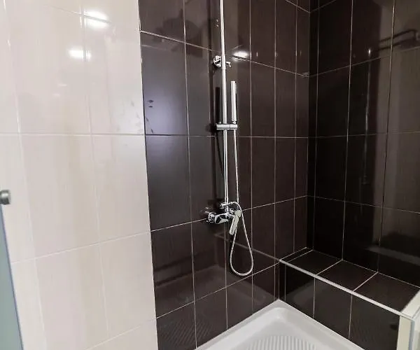 וילה Thomas House - Private Pool - Sleeps 6 *